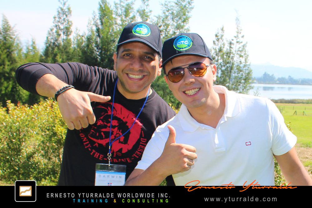 Talleres de Team Building LATAM para desarrollar equipos resilientes y comprometidos