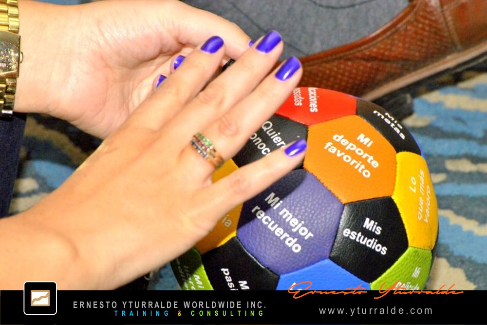 Team Building corporativo en Latinoamérica con experiencias vivenciales para fortalecer equipos de trabajo efectivos